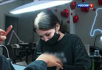 Как один ролик изменил жизнь слабослышащего мастера маникюра из Ростова?