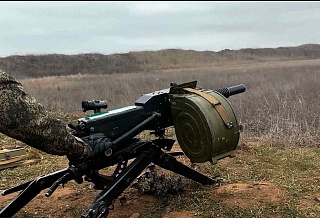 На полигоне ЮВО военнослужащие-контрактники отработали стрельбу из гранатомета АГС-17