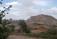 В Новочеркасске продолжают ликвидировать задымление на мусорном полигоне