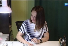 Новогоднее чудо: семья их Ростовской области изготавливает уникальные елочные игрушки