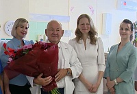 Донской невролог Юрий Тринитатский отмечает тройной юбилей