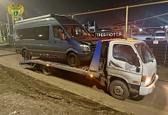 Под видом услуг эвакуации неисправных машин мошенники обманывали ростовчан