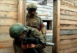 На полигоне в Ростовской области идут военные учения