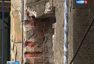 Пострадавший от взрыва газа дом в Шахтах окончательно восстановят в конце ноября