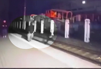 Ростовские школьники прокатились на электричке снаружи вагона ради видео для соцсетей