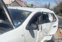 В результате столкновения такси и автобуса №63 в Ростове погибла девушка