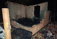 Обгоревшее тело обнаружили спасатели в пылающем доме донского СНТ «Летний сад»