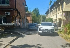 В Ростове внедорожник сбил 6-летнего малыша